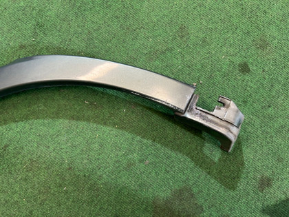 Ensanchador de aleta trasero derecho SUBARU LANCASTER OEM 91112AE480YF BH9 2001 GREEN 1U7
