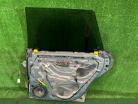 Puerta trasera derecha SUBARU LANCASTER OEM 60400AE420 BH9 2002 GREEN 1U7