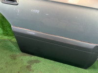Puerta trasera derecha SUBARU LANCASTER OEM 60400AE420 BH9 2002 GREEN 1U7