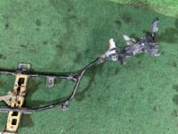 ブラケット Приборной панели паук HONDA GOLD OEM 64501-MCA-000ZA 2002