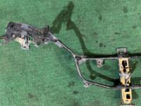 ブラケット Приборной панели паук HONDA GOLD OEM 64501-MCA-000ZA 2002
