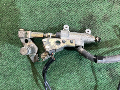 ブレーキマスターシリンダー Задний HONDA GOLD OEM 43510MCA016 2002