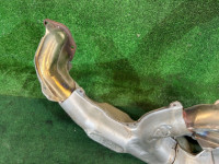 Colector de escape SUBARU LEGACY OEM 44610AA470 BP5 2008 EJ20X AT