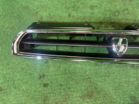 フロントグリル SUBARU LEGACY OEM 91061AC200 BG5 1998 White 51E
