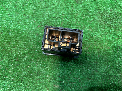 กล่องควบคุมกระจกมองข้าง SUBARU FORESTER OEM 83071FC000 SF5 1997 EJ20G AT