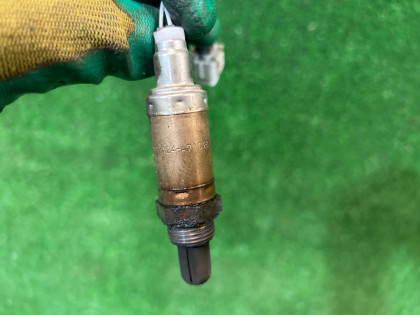 O2センサー（ラムダセンサー） SUBARU FORESTER OEM 22690AA320 SF5 1997 EJ20G AT