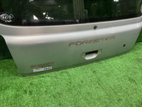 バックドア SUBARU FORESTER OEM 61701FC010 SF5 1997 SILVER 406