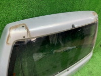 バックドア SUBARU FORESTER OEM 61701FC010 SF5 1997 SILVER 406