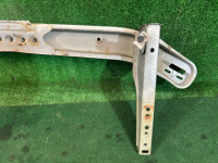 Rear bumper reinforcement SUBARU FORESTER OEM 57760FC220 SF5 1997 SILVER 406
