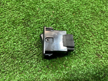 Interruptor HOLD SUBARU FORESTER OEM 83243FA040 SF5 1997 EJ20G AT