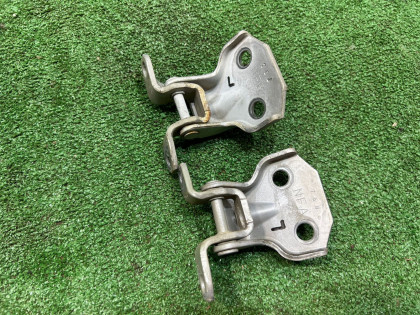 Dobradiças da porta dianteira esquerda 61220FA000 61220FA010 SUBARU FORESTER