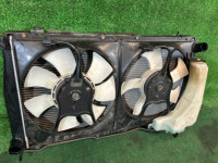 Radiador do motor SUBARU FORESTER OEM 45111FC000 SF5 1997 EJ20G AT