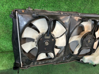 Radiador do motor SUBARU FORESTER OEM 45111FC000 SF5 1997 EJ20G AT