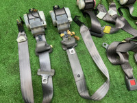 Rear seat belts SUBARU FORESTER OEM 64611FC000NF 64611FC010NF 64651FC000NF 64651FC010NF SF5 1997 SILVER 406