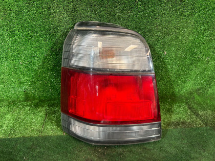 左尾灯 220-20597L SUBARU FORESTER OEM 84201FC030 SF5 1997