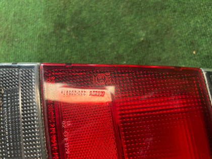 Right tail light 220-20597R SUBARU FORESTER OEM 84201FC020 SF5 1997