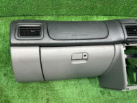 仪表台 свап SUBARU FORESTER OEM 66040FC000OE 66114FC010OE 66120FC000ND 66062FC500OE 66150FC000OE SF5 1997 SILVER 406
