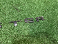 Emblem SUBARU FORESTER OEM 93080FC020 SF5 1997 SILVER 406