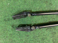 Amortecedores da tampa da bagageira SUBARU OUTBACK OEM 63269AG000 63269AG010 BP9 2004 GOLD 39J