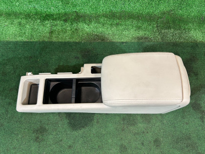 Guantera y reposabrazos 92111AG060WA SUBARU OUTBACK