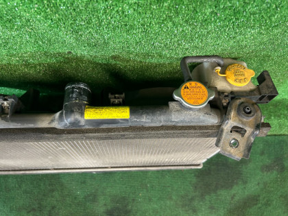 ラジエーター SUBARU OUTBACK OEM 45111AG000 BP9 2004 EJ253 AT