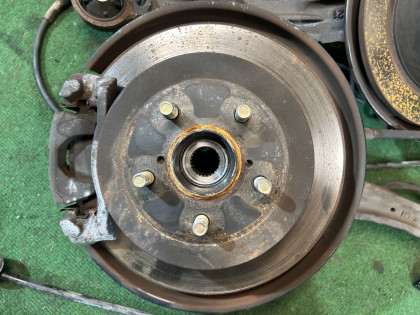 Rear hubs SUBARU OUTBACK OEM 28473AG000 26700AG000 26692AG020 26692AG030 BP9 2004 EJ253 AT