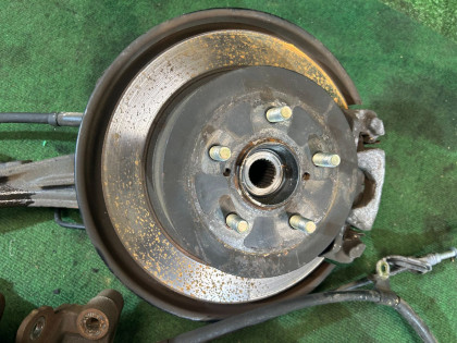 Rear hubs SUBARU OUTBACK OEM 28473AG000 26700AG000 26692AG020 26692AG030 BP9 2004 EJ253 AT