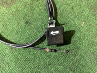 สายดึงฝากระโปรง SUBARU OUTBACK OEM 57330AG080 BP9 2004 GOLD 39J