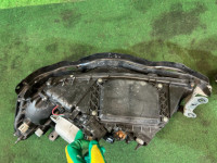 大灯 Ксенон SUBARU OUTBACK OEM 84001AG020 84001AG030 BP9 2004