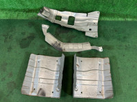 แผ่นกันความร้อนท่อไอเสีย SUBARU OUTBACK OEM 42054AG000 59024AG061 59024AG071 BP9 2004 EJ253 AT