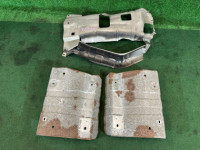 แผ่นกันความร้อนท่อไอเสีย SUBARU OUTBACK OEM 42054AG000 59024AG061 59024AG071 BP9 2004 EJ253 AT