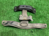 คานรองเกียร์ธรรมดา 41011AE020 41011AE100 41011FE050 SUBARU LEGACY