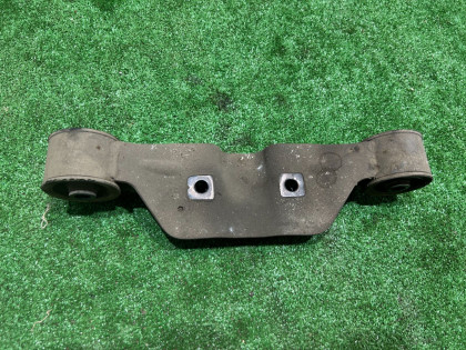 差速器支座 SUBARU LEGACY OEM 41310AE002 BH5 2002 EJ208 MT5