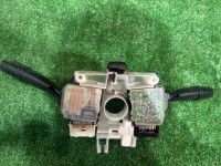 组合开关 оптитрон SUBARU LEGACY OEM 83111AE040 BH5 2002 EJ208 MT5