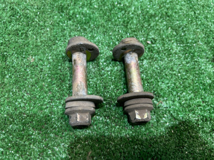 Болты развальные задние SUBARU LEGACY OEM 901700122 902350006 903100171 20560AA011 BH5 2002 EJ208 MT5
