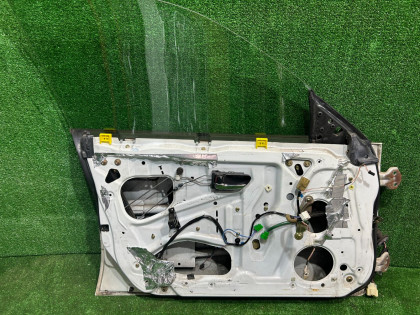 Дверь передняя левая SUBARU LEGACY OEM 60009AE010 BH5 2002 WHITE 51E