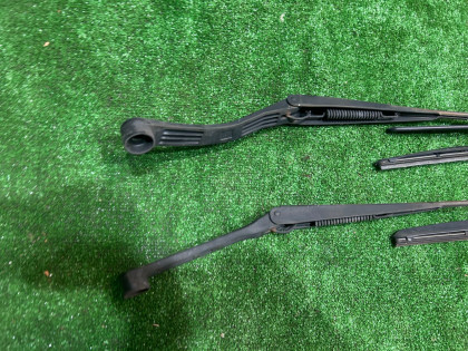 Wiper blades SUBARU LEGACY OEM 86532AE000 86532AE010 86542AE000 86542AE010 BH5 2002