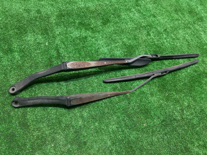 Wiper blades SUBARU LEGACY OEM 86532AE000 86532AE010 86542AE000 86542AE010 BH5 2002