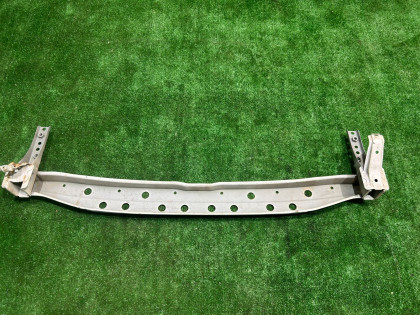 Rear bumper reinforcement SUBARU LEGACY OEM 57711AE040 BH5 2002 WHITE 51E