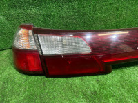 テールランプセット SUBARU LEGACY OEM 84201AE001 84201AE011 84251AE000 BH5 2002