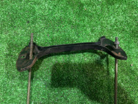 バッテリーステー SUBARU LEGACY OEM 82182AA040 82161AA040 82122AA011 BH5 2002