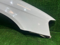 右フロントフェンダー SUBARU LEGACY OEM 57120AE001 BH5 2002 WHITE 51E