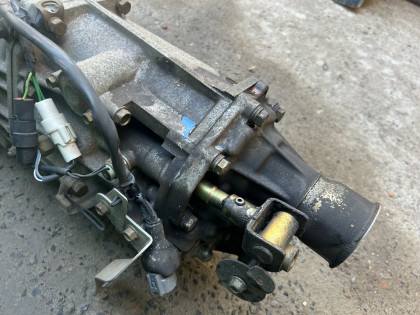 Manual transmission TY754VBBBA G/R=4.111 LSD SUBARU LEGACY OEM 32000AF520 BH5 2002 EJ208 MT5