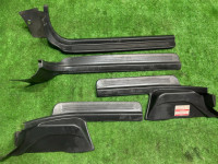 Sill trims черные SUBARU LEGACY OEM 94060AE000ML 94060AE010ML 94061AE120ML 94061AE010ML BH5 2002 WHITE 51E