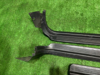 Sill trims черные SUBARU LEGACY OEM 94060AE000ML 94060AE010ML 94061AE120ML 94061AE010ML BH5 2002 WHITE 51E