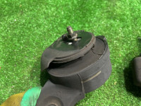 发动机支座 SUBARU LEGACY OEM 41022AE001 41022AE011 BH5 2002 EJ208 MT5