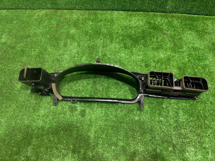Рамка спидометра SUBARU LEGACY OEM 66180AE000 BH5 2002 WHITE 51E