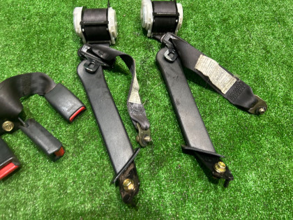 Rear seat belts Черные SUBARU LEGACY OEM 64660AE000ML 64660AE010ML BH5 2002 WHITE 51E