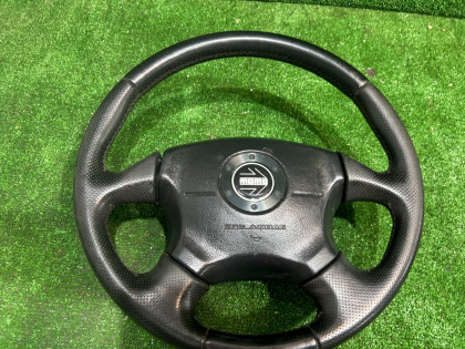 พวงมาลัย MOMO 34311AE080 98211AE060ML SUBARU LEGACY