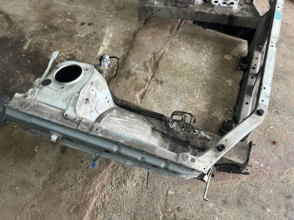 ラジエーターコアサポート SUBARU LEGACY OEM 53060AE001 53020AE081 53020AE091 53040AE000 53060AE051 BH5 2002